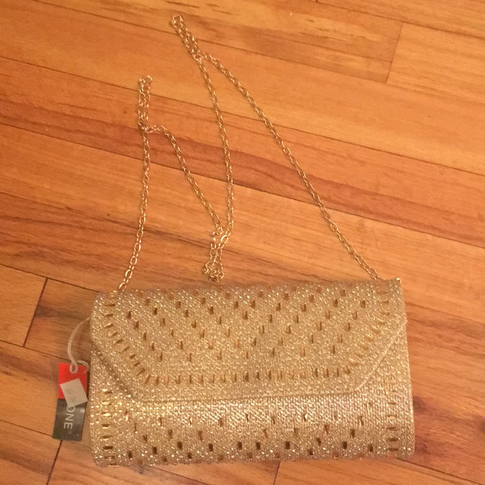 New pocketbook tags on in excellent condition👍!😍